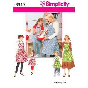  Simplicity Sewing Pattern 3949 Aprons, A (S M L/S M L 