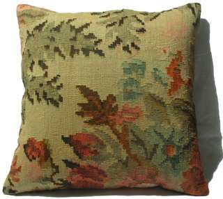 MORE THAN A 100 YEARS OLD CAUCASIAN KILIM PILLOW_24  
