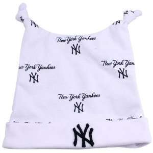    New Era New York Yankees White Team Baby Beanie