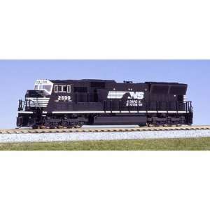  N SD70M/Flared Radiator, NS #2599 Toys & Games