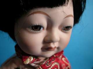  YU DESIGNS HAND PAINTED PORCELAIN ORIENTAL DOLL SIGNED & NUMBERED 1761