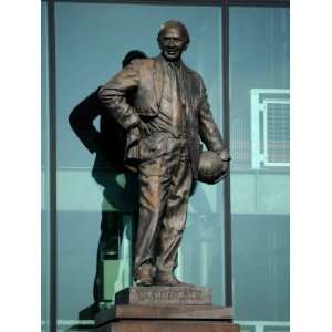 Sir Matt Busby Statue, Manchester United Football Club Stadium, Old 