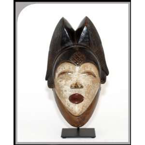  Punu Okuyi Mask