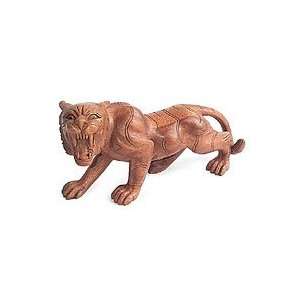  Wood statuette, Fierce Tiger