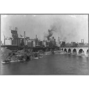   River,Minneapolis,Hennepin County,Minnesota,MN,1916