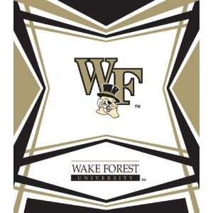   Forest Demon Deacons Stretch Book Cover (8190261)