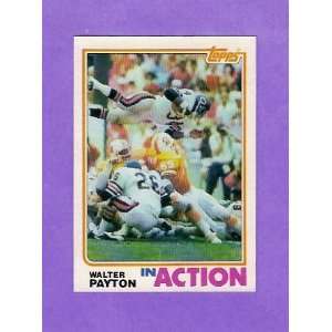  Walter Payton 1982 In Action Topps Football (Chicago Bears 