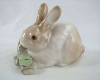   Lladro 4772 Brown Porcelain Rabbit Eating With Branch Figurine  