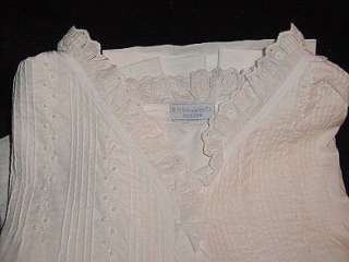 OLD Ladies Nightgown with Lace Trim   Boston Label  