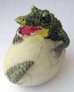 Brand new, hand painted and very detailed alligator collector egg 