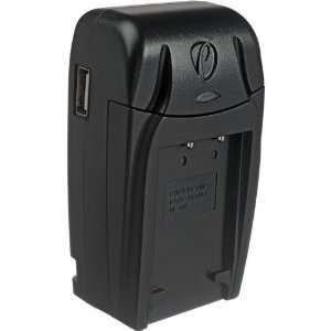   Pearstone Compact Charger for NP 70 and NP 70C Battery