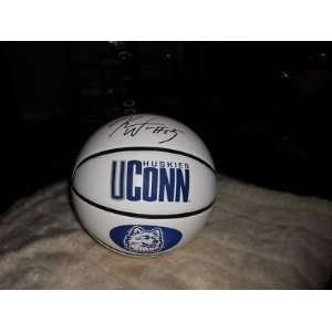   UCONN Huskies basketball proof   Sports Memorabilia