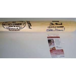  Stan Musial Autographed Baseball Bat   Louisville Slugger 