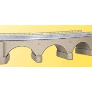     Curved Stone Arch Bridge w/Ice Breaker Columns   HO Toys & Games