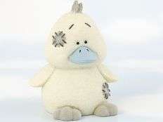   figurine called dilly no 4 dilly the fluffy duck who s sure to raise