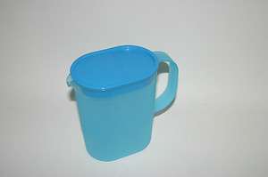   Oval Refrigerator Water Juice Jug Pitcher 1 qt Handle Blue  