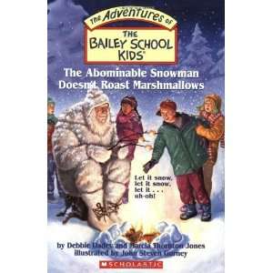   Roast Marshmallows [Mass Market Paperback] Marcia Thornton Books