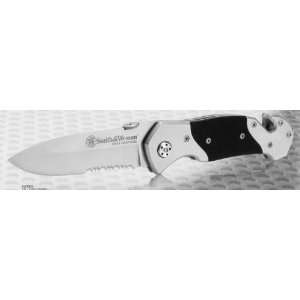  Smith & Wesson First Response Pocket Knife with Partially 