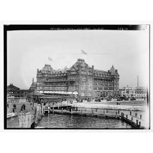  Old Point Comfort,view of Chamberlin Hotel from wharf 