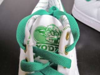 Adidas Star Wars US 10 Master Yoda Stan Stan Smith Tennis Shoe Green 