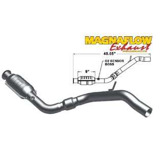  MagnaFlow Direct Fit Catalytic Converters   99 04 Chrysler 