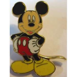   Disney Pin Mickey Hands on Hips Dlrp Paris & Friends 