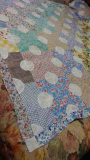 GREAT VINTAGE SNOWBALL QUILT TOP #E282.  