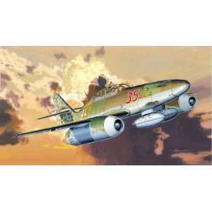  Dragon Models 1/48 Me262B 1a with Engine Toys & Games