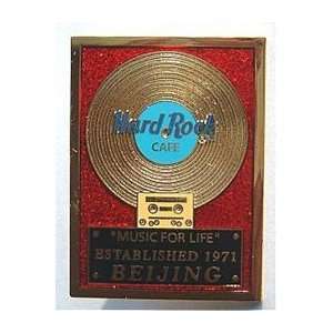  Hard Rock Cafe Pin 1082 Beijing 2001 Gold Record Series 