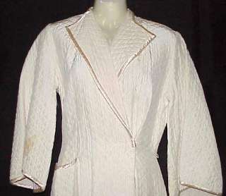   VINTAGE ROBE / DRESSING GOWN 1940s 50s PALE PINK B. COHEN ORIGINAL