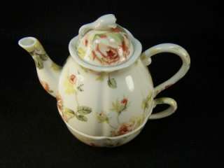 Peppertree Tea Ware Teapot with Cup  