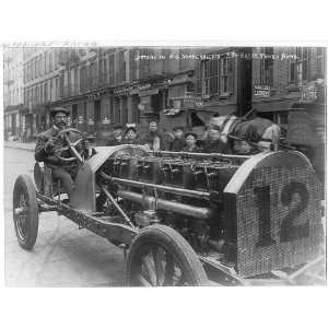 Sartori in Alfred Gwynne Vanderbilts 250 horse power auto,c1906 