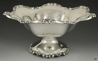 DECORATIVE WALLACE STERLING CLASSICAL COMPOTE  