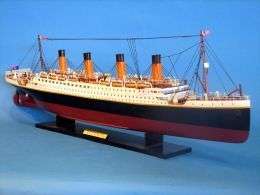 RMS Titanic 32 Scale Model Replica Ship   NOT A KIT  