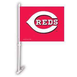   Cincinnati Reds CAR FLAG w/Wall Brackett Set of 2