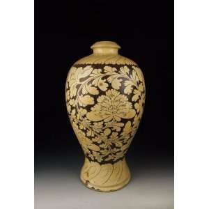  one Cizhou Ware Sgraffiato White Glaze Porcelain Plum Vase 