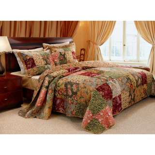 We are pleased to offer this quilt set for your viewing and 
