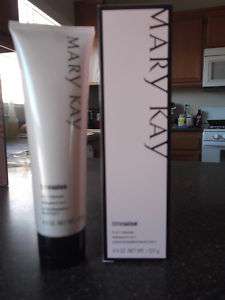 MARY KAY 3 IN 1 CLEANSER COMBINATION/OIL  