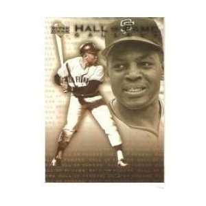  2001 Upper Deck Hall of Famers Gallery #G8 Willie Mays 
