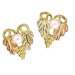 Stamper Black Hills Gold Womens Earrings. 2 Genuine 2.75mm Pearls 