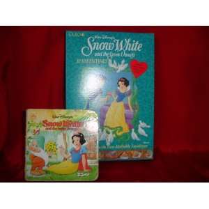 SNOW WHITE BOOK AND VALENTINES COLLECTORS SET
