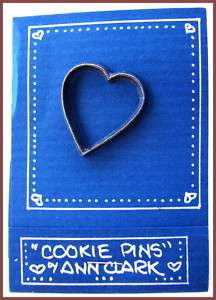 HEART COOKIE CUTTER PIN / PINS By Ann Clark (NEW)  