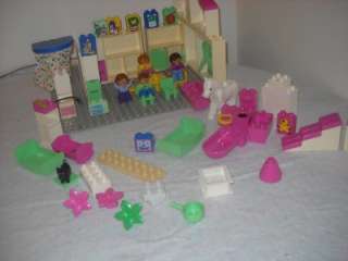 Lego Duplo Pink House Pieces Beds Bath Sink People Family Base Plate 