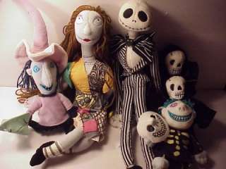 THE NIGHTMARE BEFORE CHRISTMAS STUFFED DOLL COLLECTION  