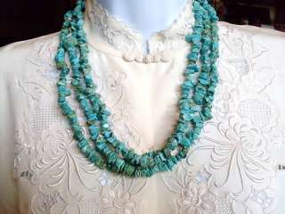 VINTAGE CHUNKY LAYERED TURQUOISE BEADED NECKLACE NICE  