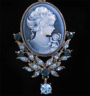 ANTIQUE VTG STYLE CAMEO BLUE CRYSTALS PENDANT NECKLACE  