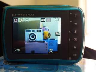   16MP max resolution underwater digital camera, Waterproof, lomo effect