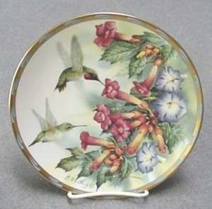 LENOX JEWELED GLORY 8 NATURES COLLAGE PLATE BIRDS  