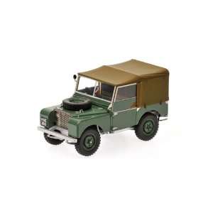  1948 Land Rover in Green Toys & Games