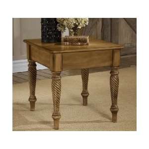 Wilshire End Table in Antique Pine 